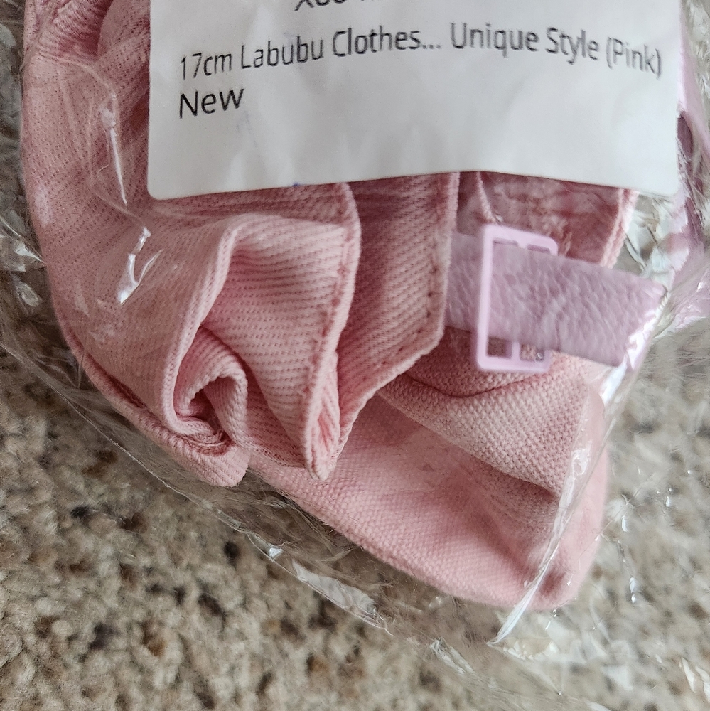 Labubu Clothes - Picture 4 of 4